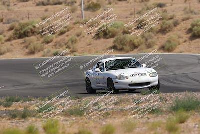 media/Jun-01-2025-CalClub SCCA (Sun) [[eae223c5dd]]/Group 5/Qualifying/